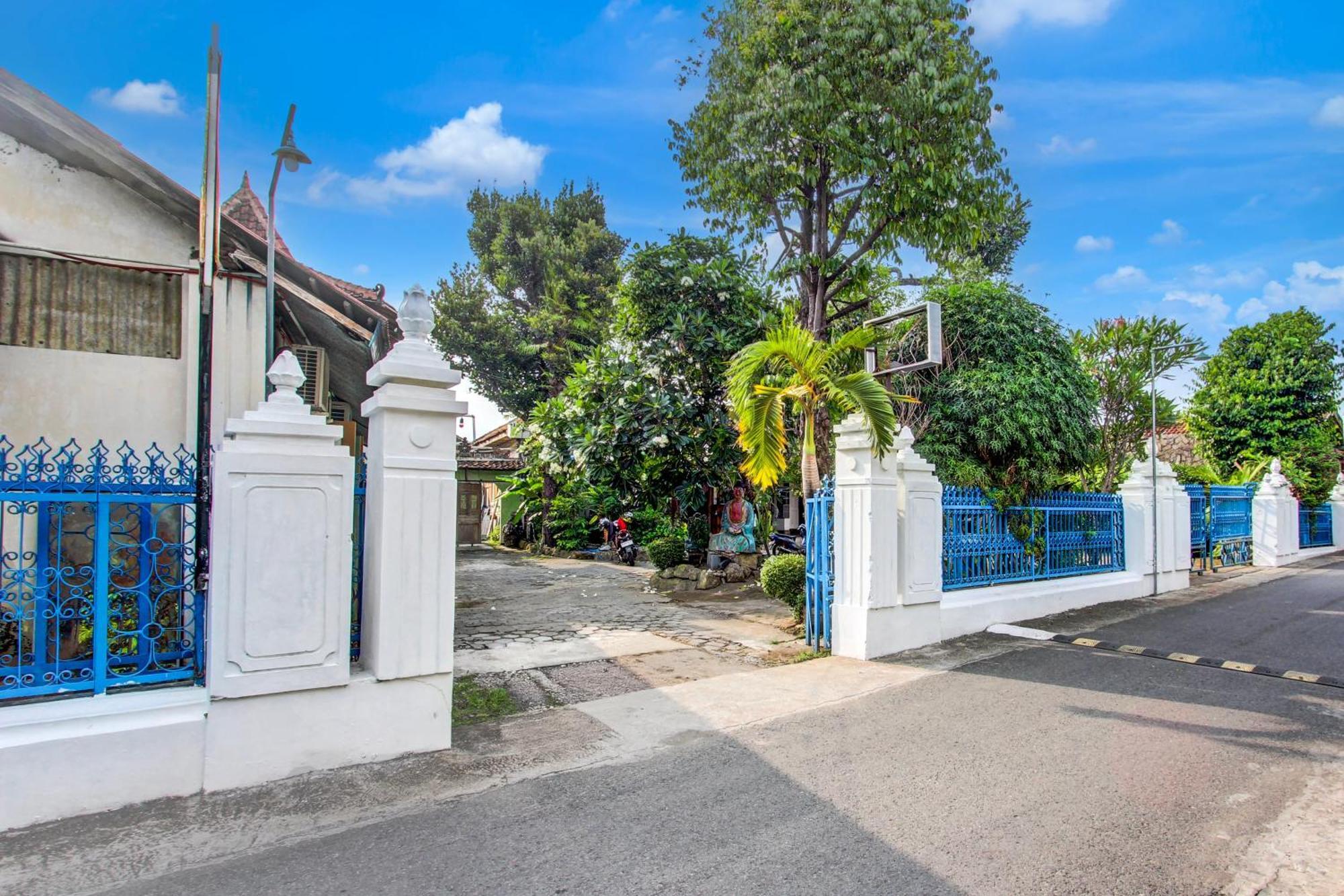 Chez Laelik Hotel Yogyakarta Exterior photo